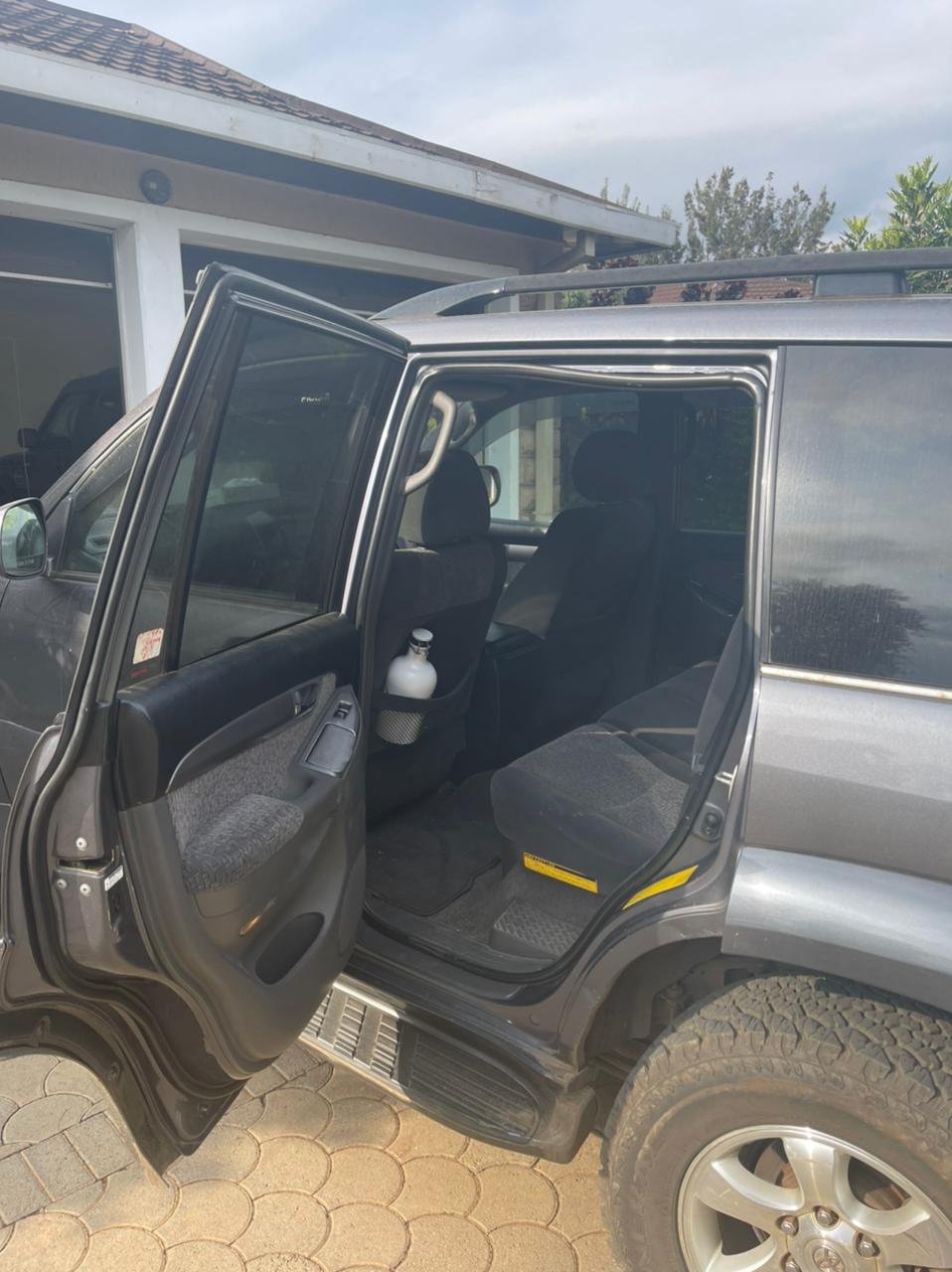 Toyota Prado KCM auto Petrol 1.6M O.N.O Pay 30% 70% in 60 Monthly INSTALLMENTS as New