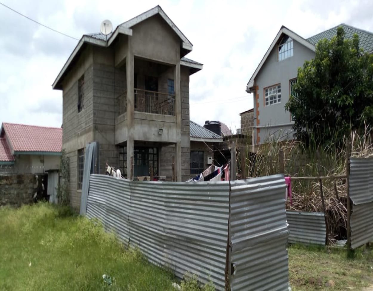 Four bedroom mansionette Utawala near to lakewood academy  4M ONLY