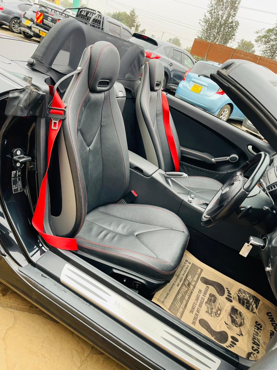 CONVERTIBLE Mercedes Benz SLK 350 Hottest