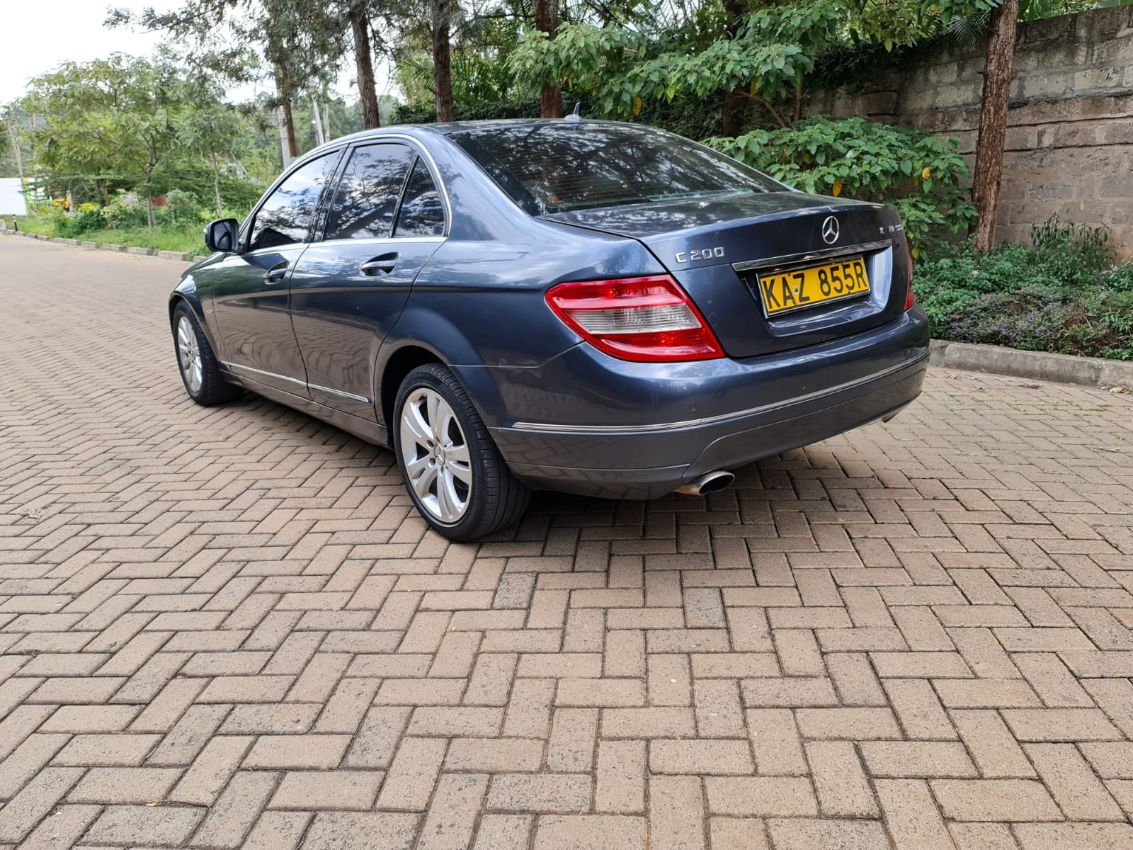 Mercedes Benz C200 Local 2007 on Offer As New
