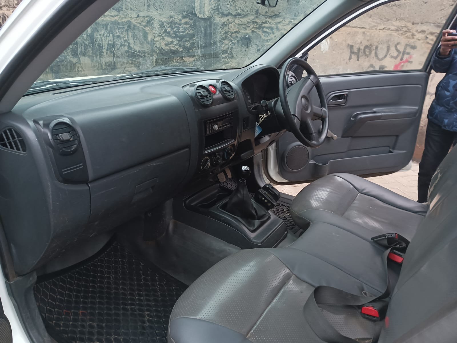 Isuzu D-MAX local 2010 You Pay 20% Deposit ONLY