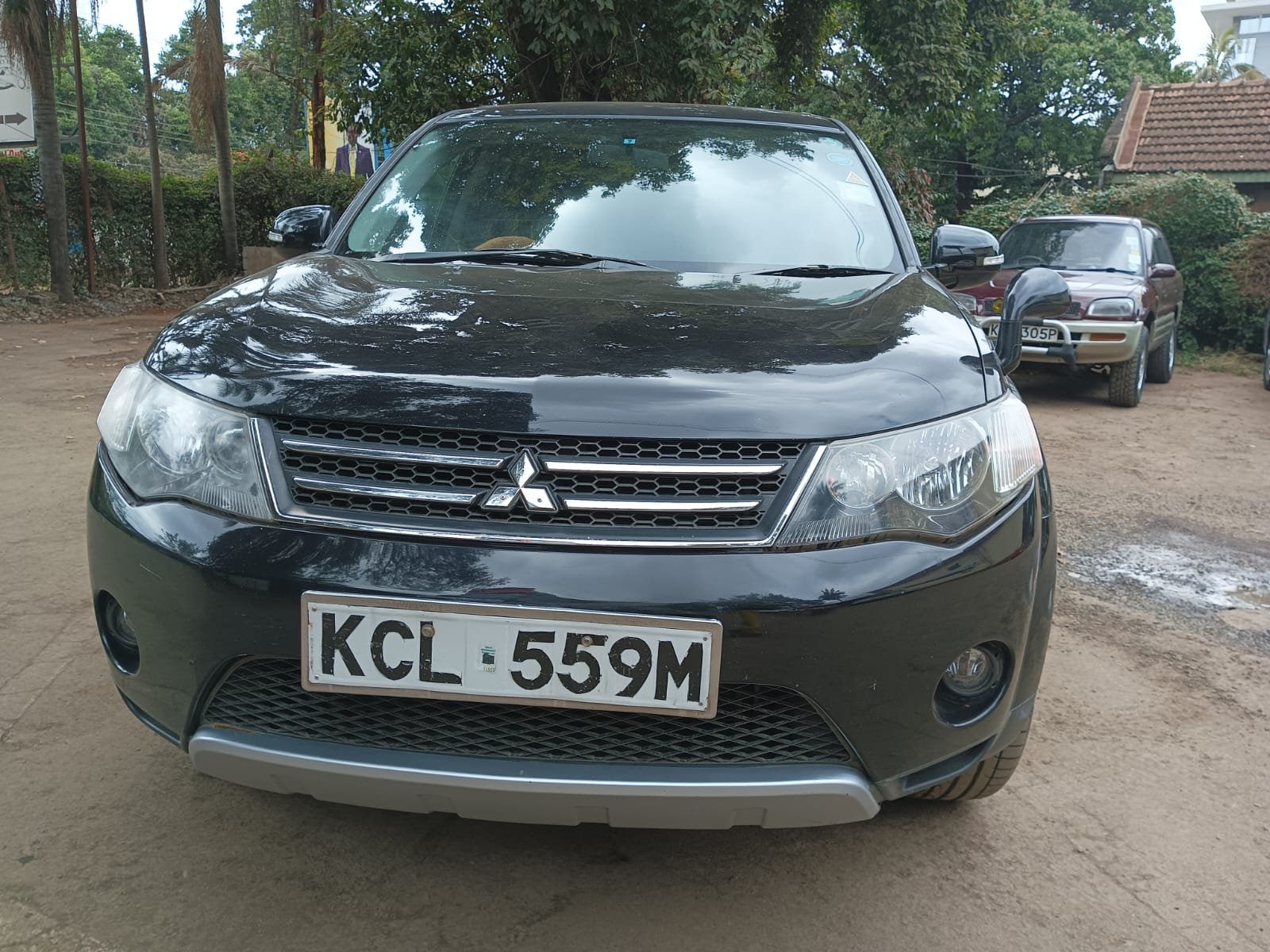 2010 Mitsubishi Outlander 7 seater Trade in Ok Pay 20% Deposit