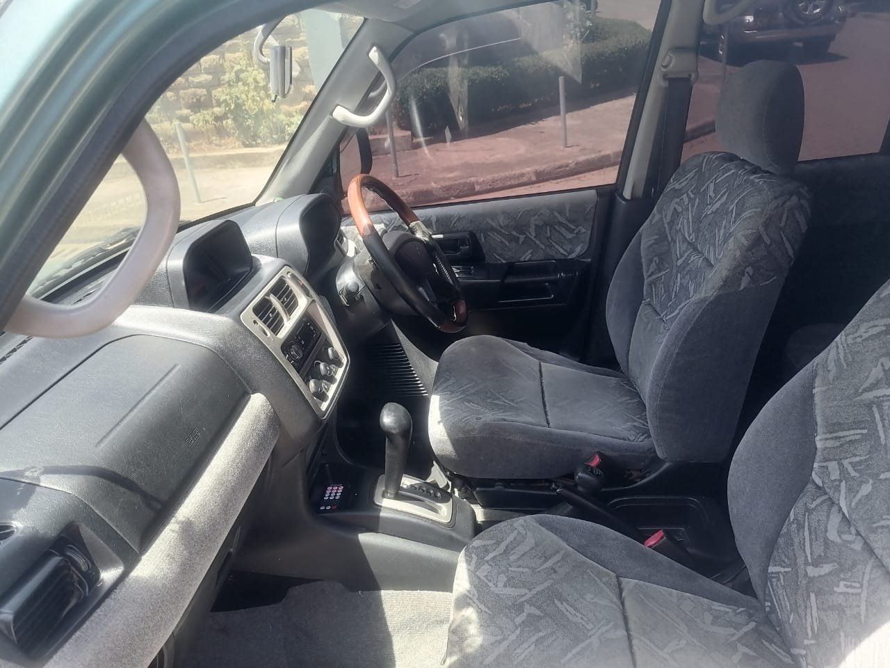 Mitsubishi Pajero IO 20% Pay Deposit Trade in Ok Hot Deal 16 Mitsubishi Pajero IO 20% Pay Deposit Trade in Ok Hot Deal