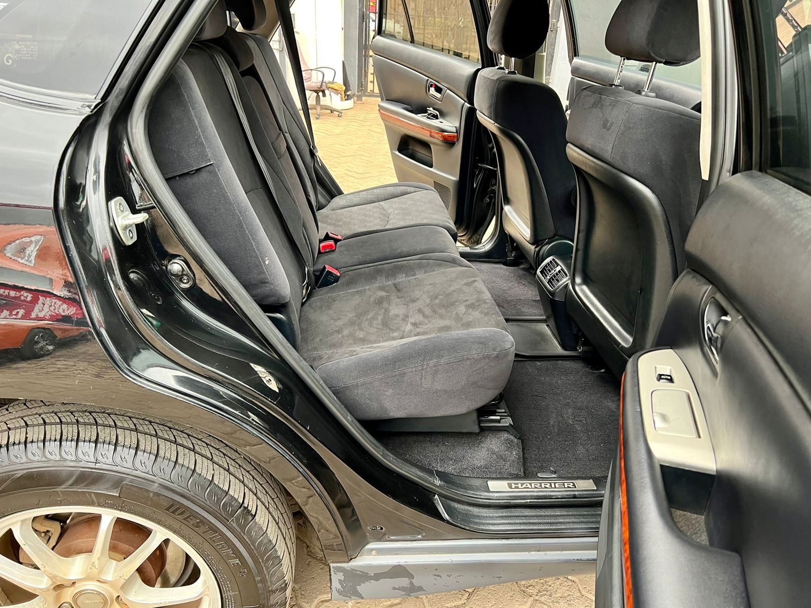 Toyota Harrier 2006 Pay 20% Deposit Trade in OK Wow