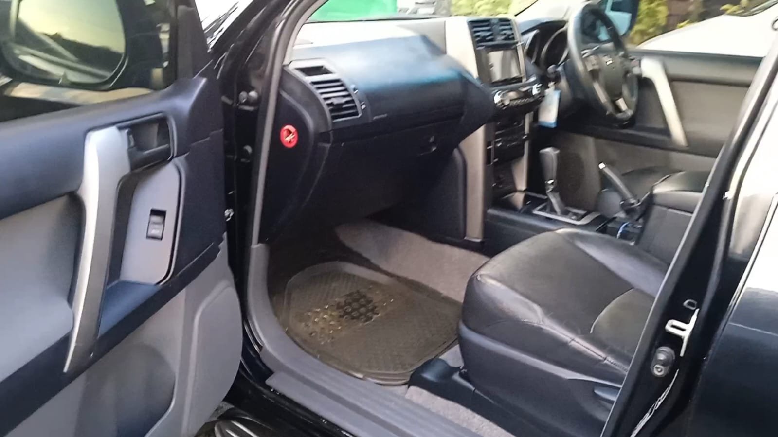 KAKADU Toyota Prado 2015 Locally Assembled You Pay 30% Deposit Trade in OK SUNROOF