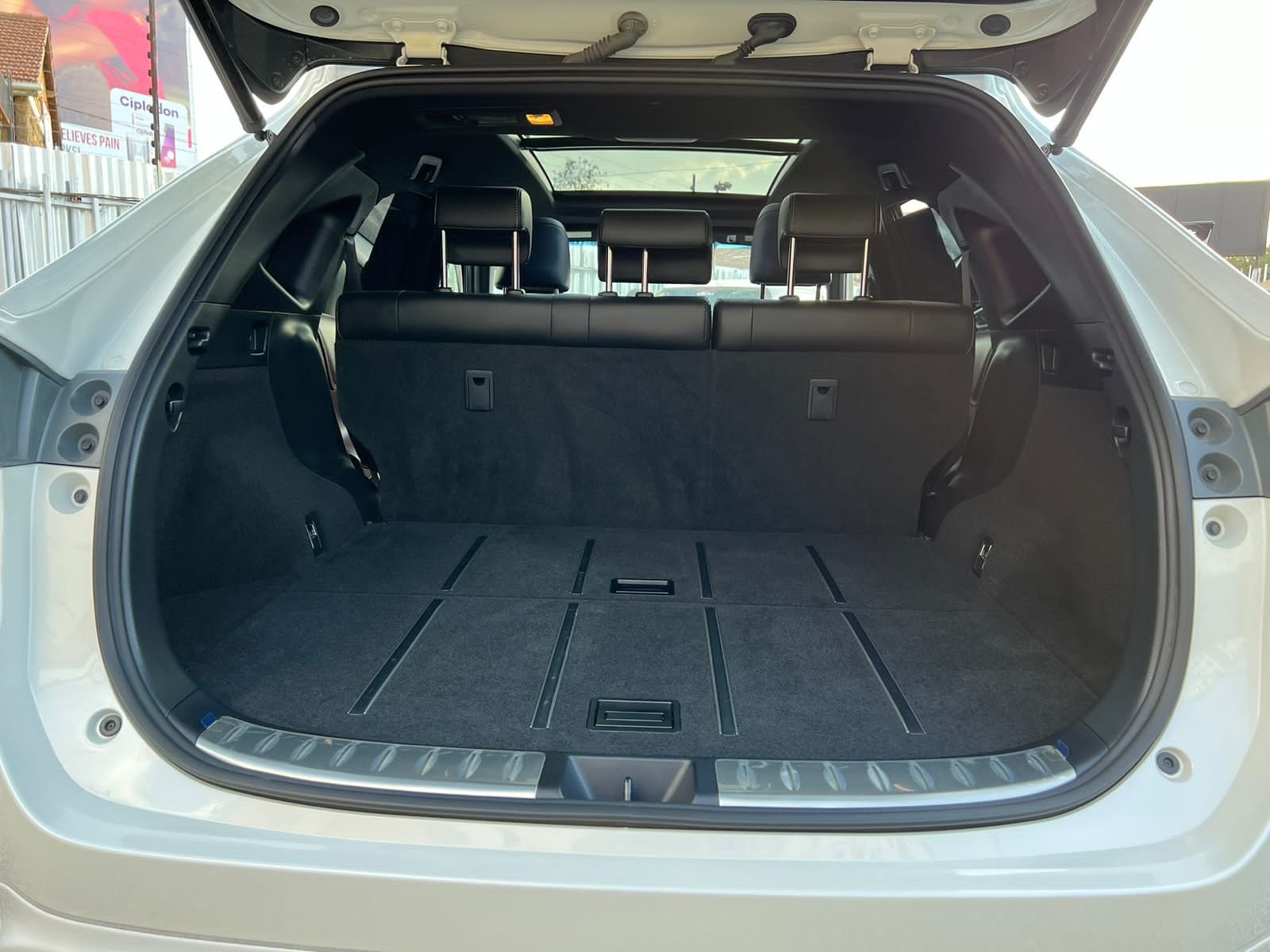 Toyota harrier 2015 Sunroof Leather HOTTEST CHEAPEST