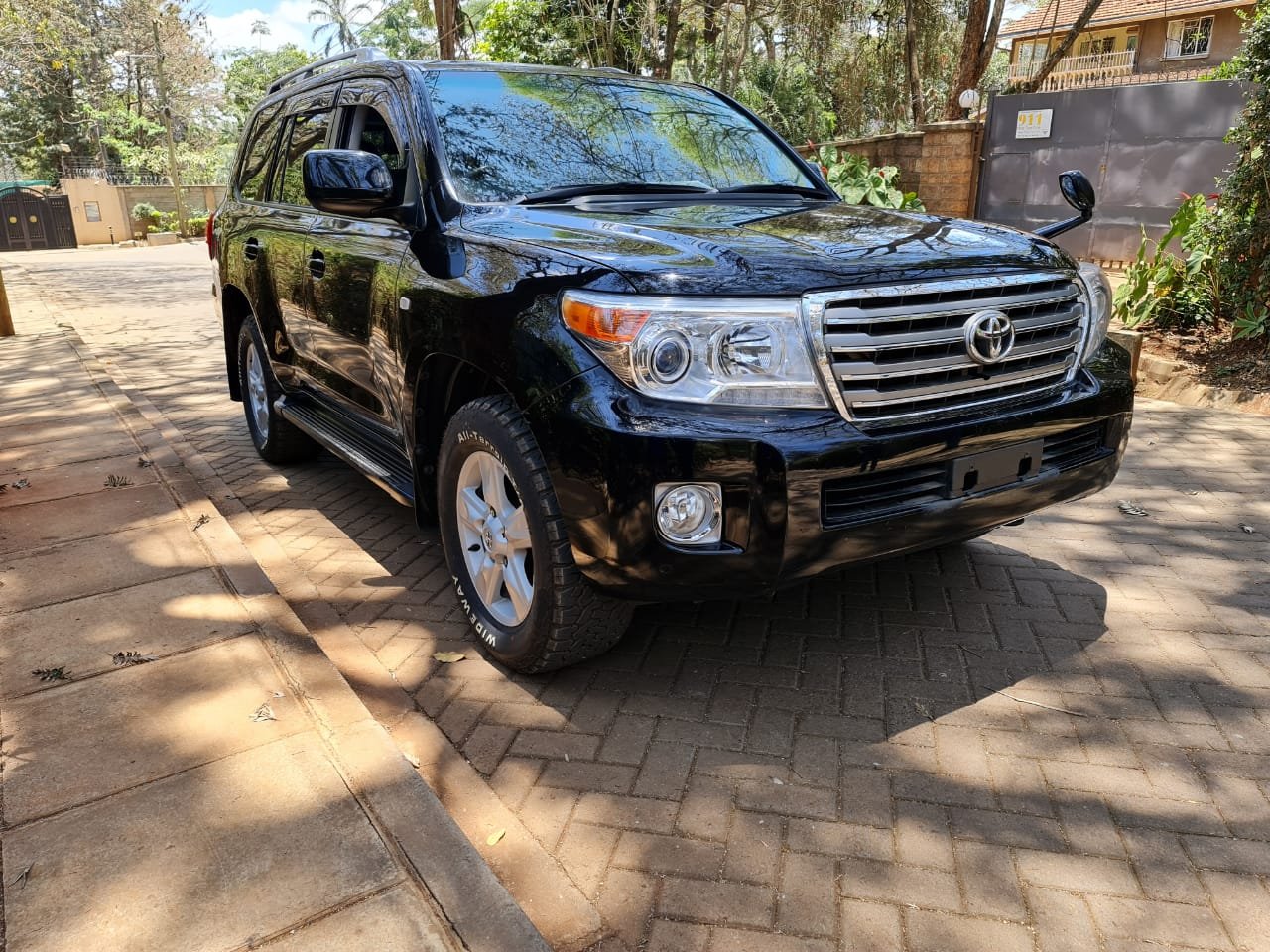 Toyota v8 2014 Hot Deal Exclusive CHEAPEST LANDCRUISER