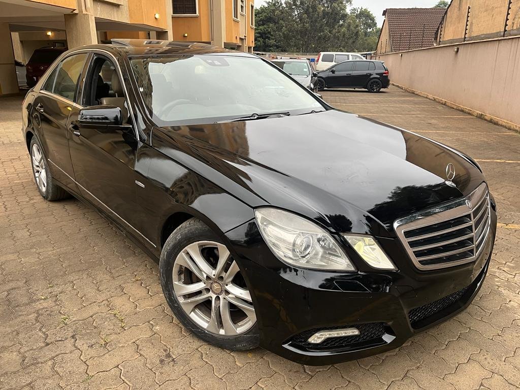 Mercedes Benz E250