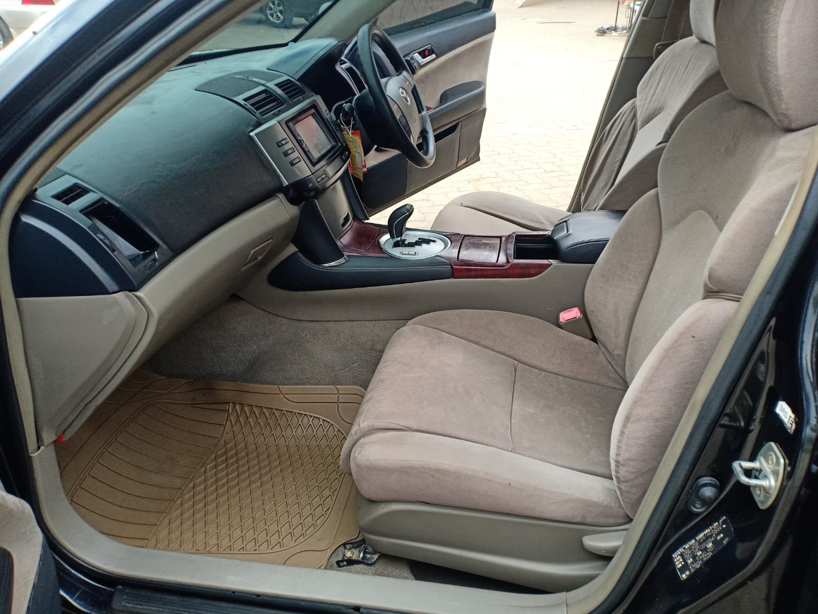 Toyota Mark X 2006 You Pay 20% Deposit Trade in OK Wow
