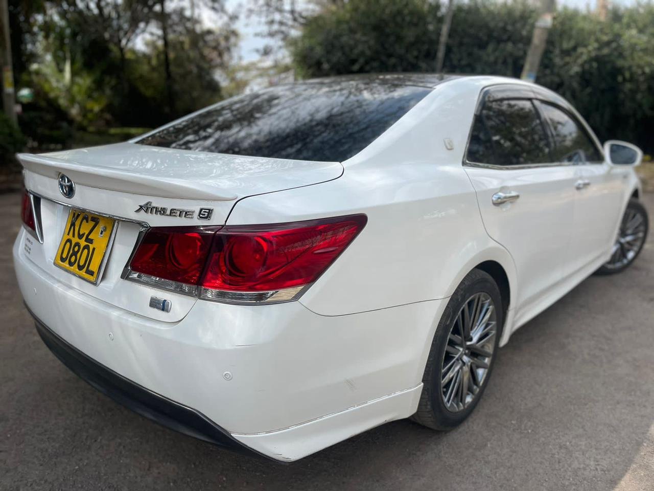 Toyota CROWN Hybrid You pay Deposit Trade in Ok Hot Deal