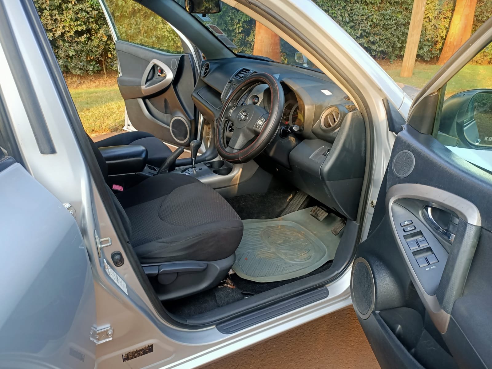 Toyota RAV4 2006 You Pay 20% Deposit Trade in OK