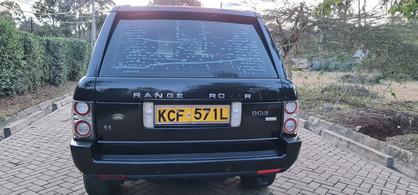 RANGE ROVER VOGUE sunroof SDV8 2010 You Pay 40% DEPOSIT