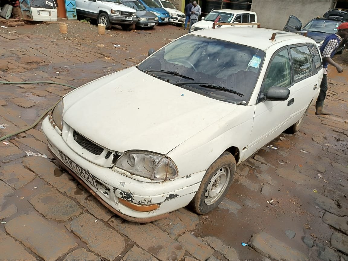Toyota CALDINA AUTO KSH 170k ONLY LIPA POLE POLE Trade in Ok sold