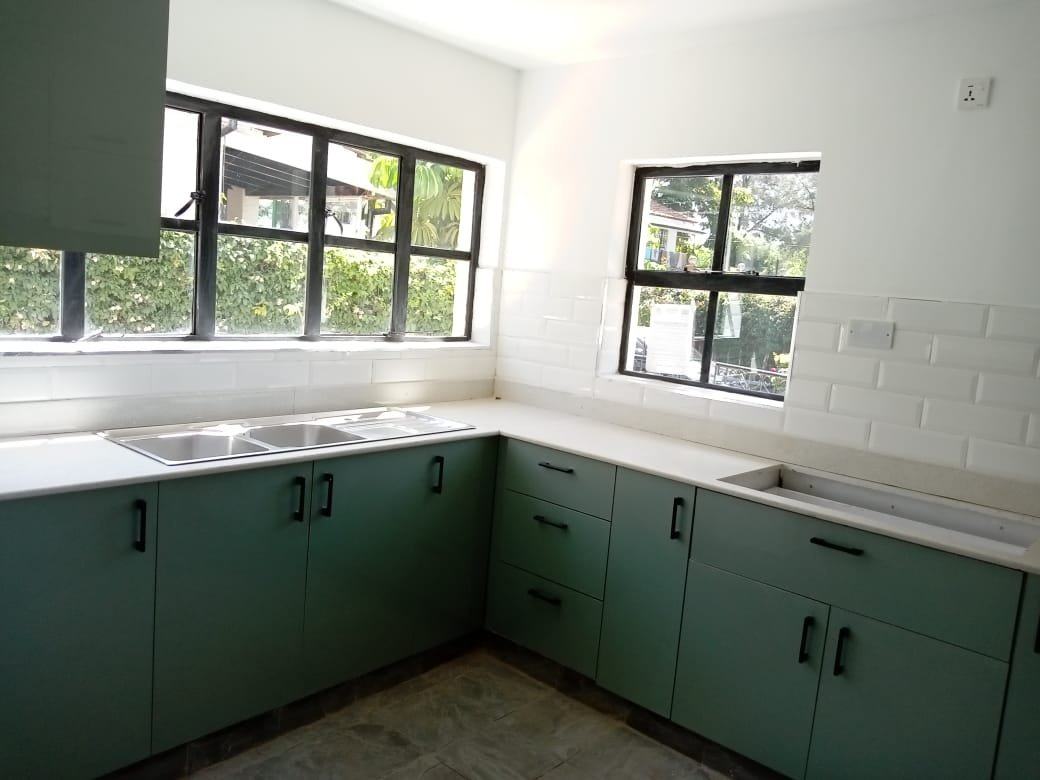 Magnificent 4 Bedrooms Mansionett Villas In Kilimani