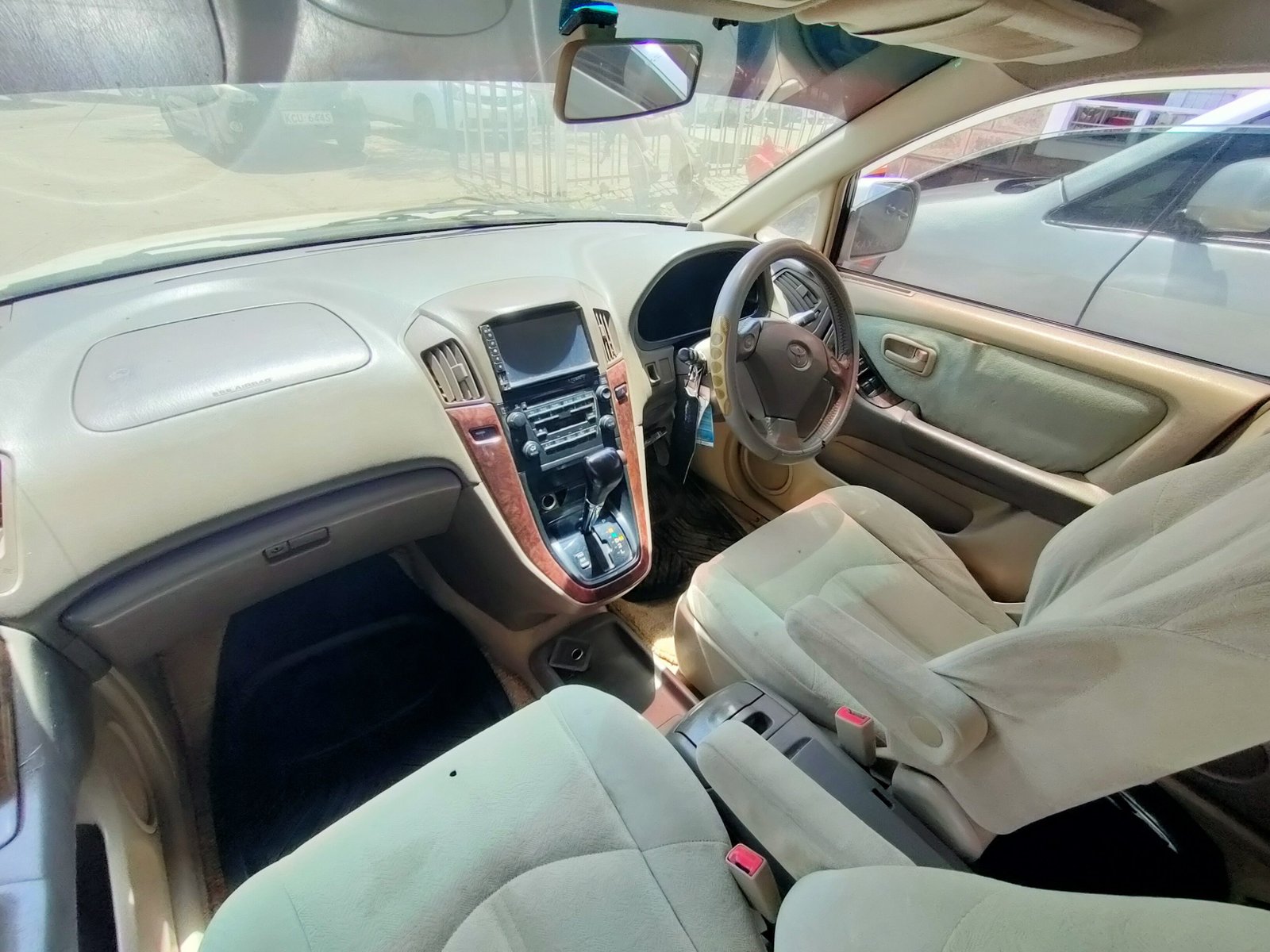 For quick sale Toyota Harrier in excellent condition