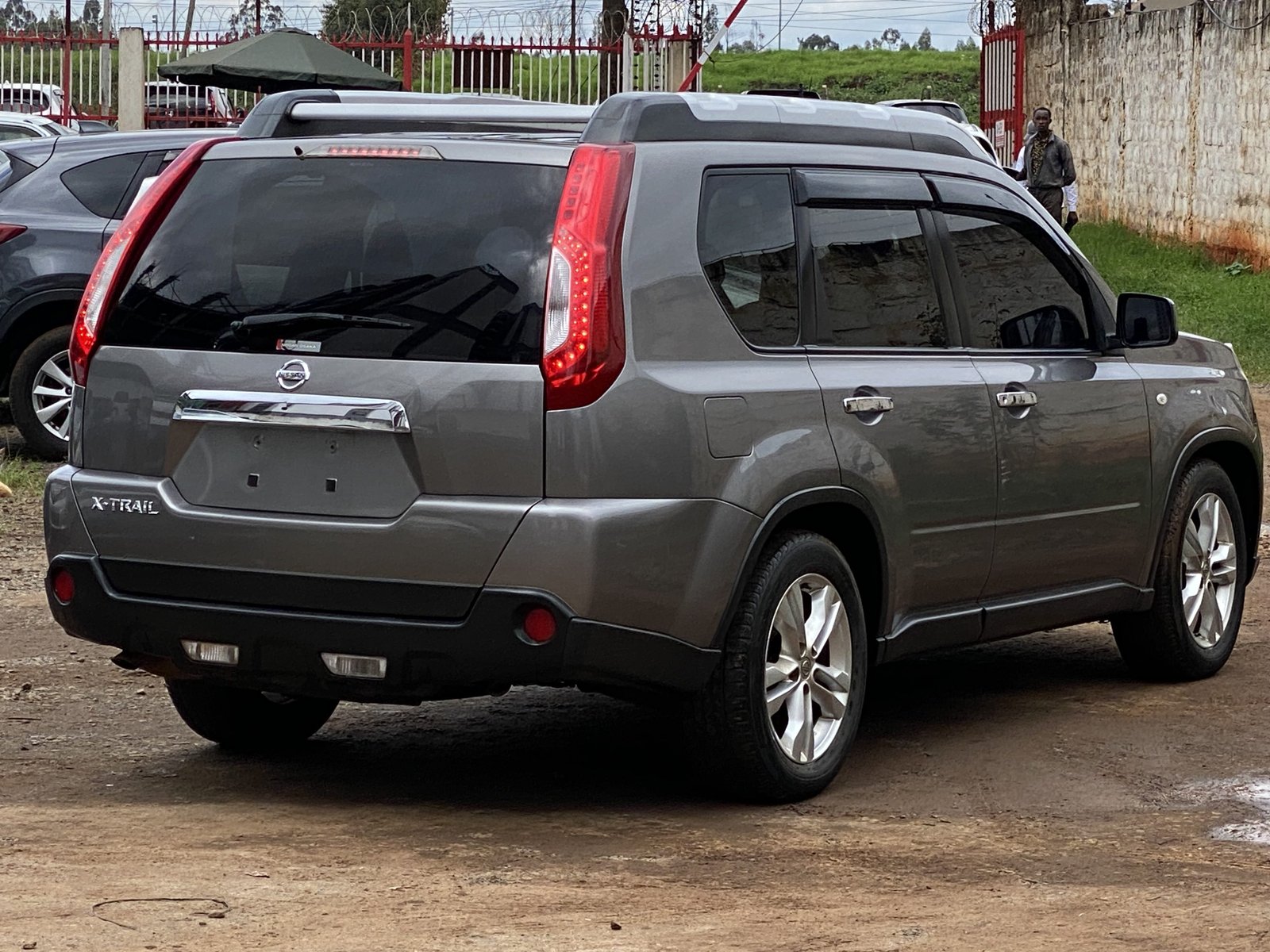 Nissan Xtrail Hyper Roof 2013