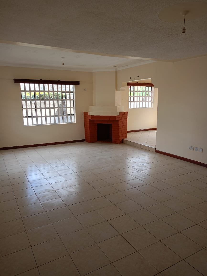 QUICK SALE 4 bedroom mansion with 3 en-suite in Rongai 9 QUICK SALE 4 bedroom mansion with 3 en-suite in Rongai