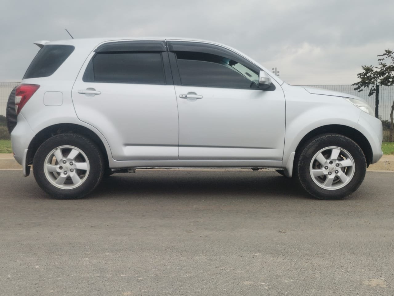 Toyota Rush CHEAP! You pay Deposit Trade in Ok EXCLUSIVE 7 Toyota Rush CHEAP! You pay Deposit Trade in Ok EXCLUSIVE