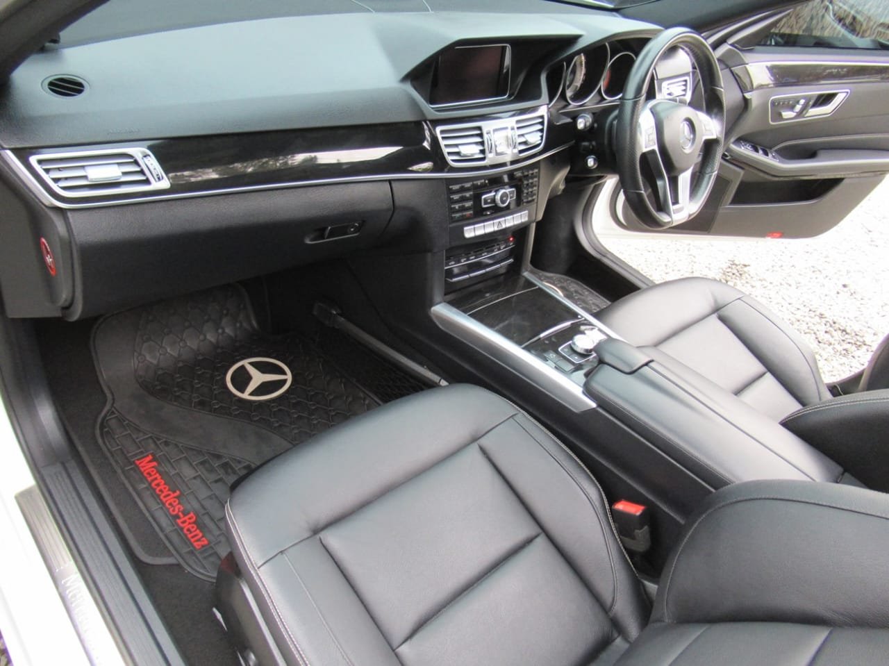 Mercedes Benz E350 Panoramic 🔥 Cheapest You Pay 25% DEPOSIT Trade in OK EXCLUSIVE (SOLD) 14 Mercedes Benz E350 Panoramic 🔥 Cheapest You Pay 25% DEPOSIT Trade in OK EXCLUSIVE (SOLD)