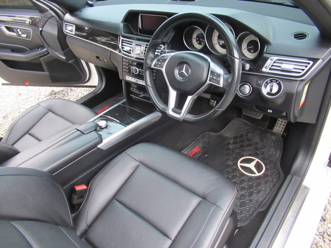 Mercedes Benz E350 Panoramic 🔥 Cheapest You Pay 25% DEPOSIT Trade in OK EXCLUSIVE (SOLD) 16 Mercedes Benz E350 Panoramic 🔥 Cheapest You Pay 25% DEPOSIT Trade in OK EXCLUSIVE (SOLD)