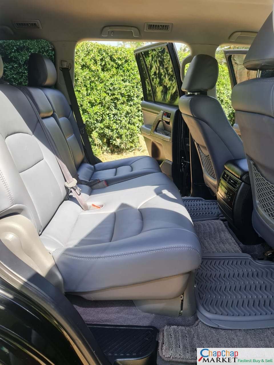 Toyota Land cruiser V8 as lx 570 facelift Cheapest You Pay 30% DEPOSIT Exclusive (SOLD)