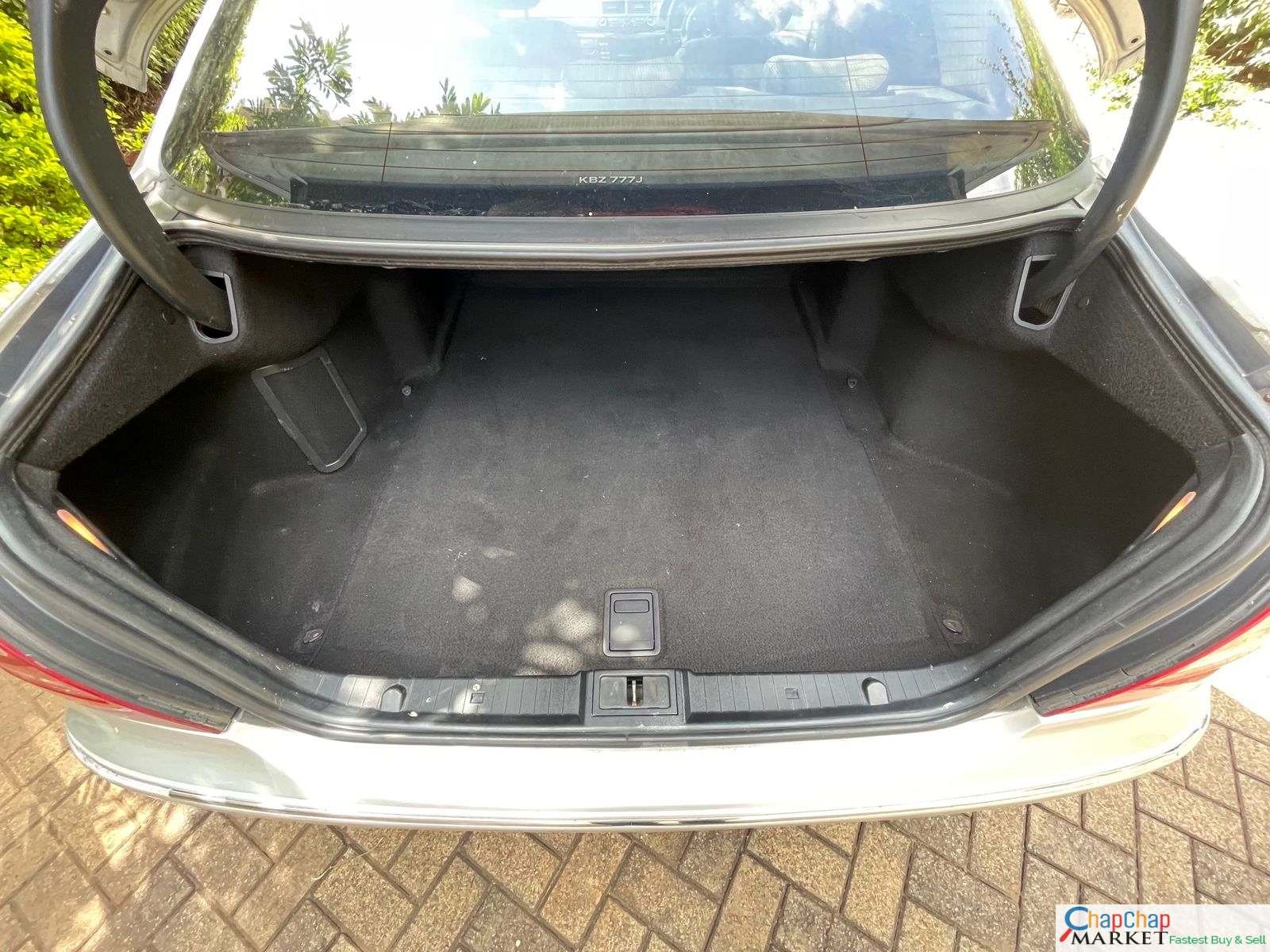 Mercedes Benz E240 Cheapest You Pay 30% DEPOSIT Trade in OK EXCLUSIVE (SOLD)
