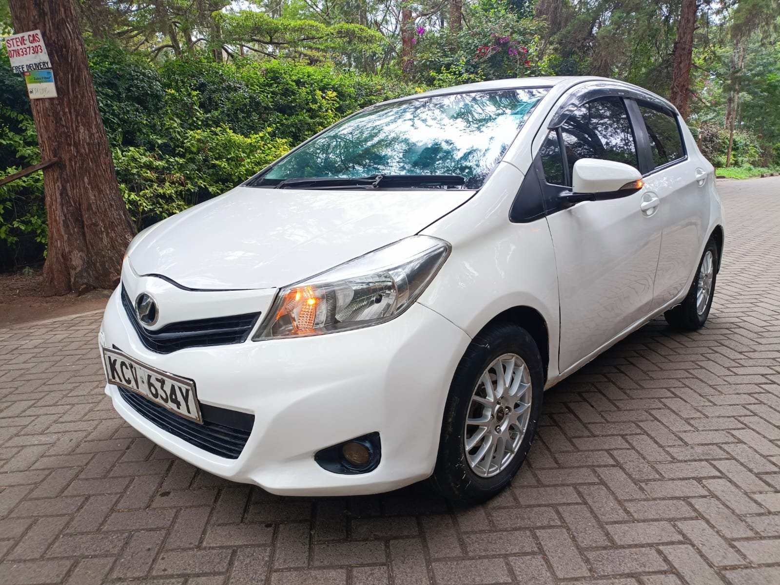 Toyota Vitz 1300cc QUICKEST SALE You ONLY Pay 30% Deposit Trade in Ok EXCLUSIVE