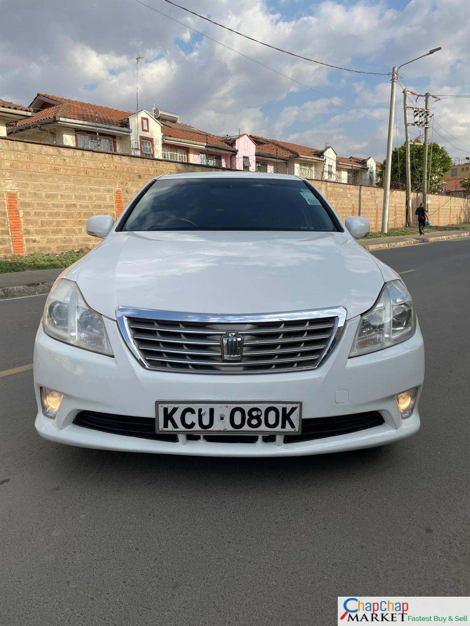 Toyota CROWN for sale in Kenya Royal Saloon You pay Deposit Trade in Ok EXCLUSIVE 😜