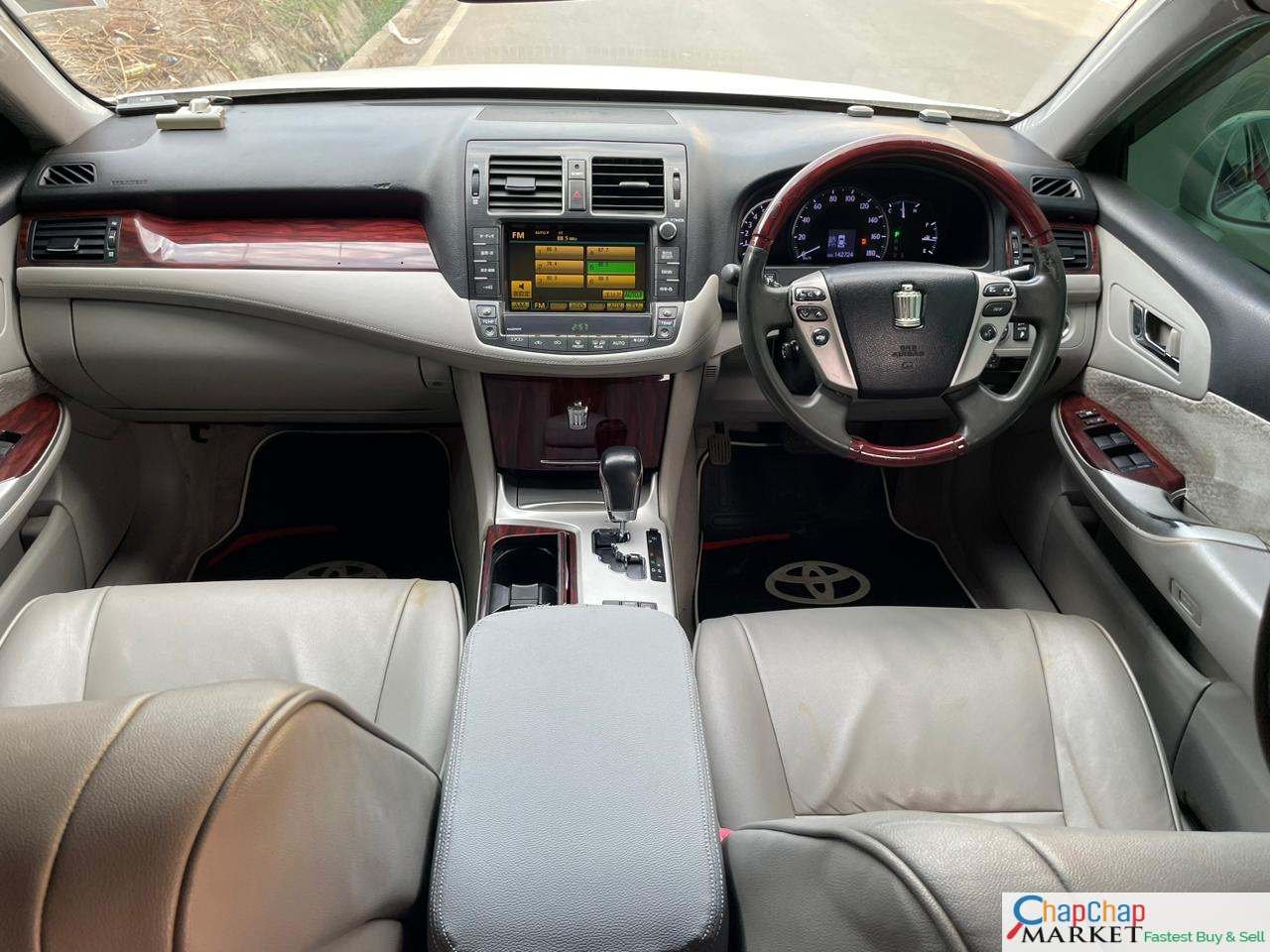 Toyota CROWN for sale in Kenya Royal Saloon You pay Deposit Trade in Ok EXCLUSIVE 😜