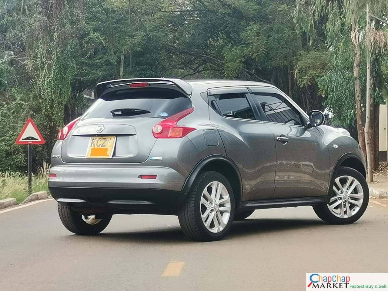 Nissan Juke for sale in Kenya You Pay 30% Deposit Trade in Ok Wow!