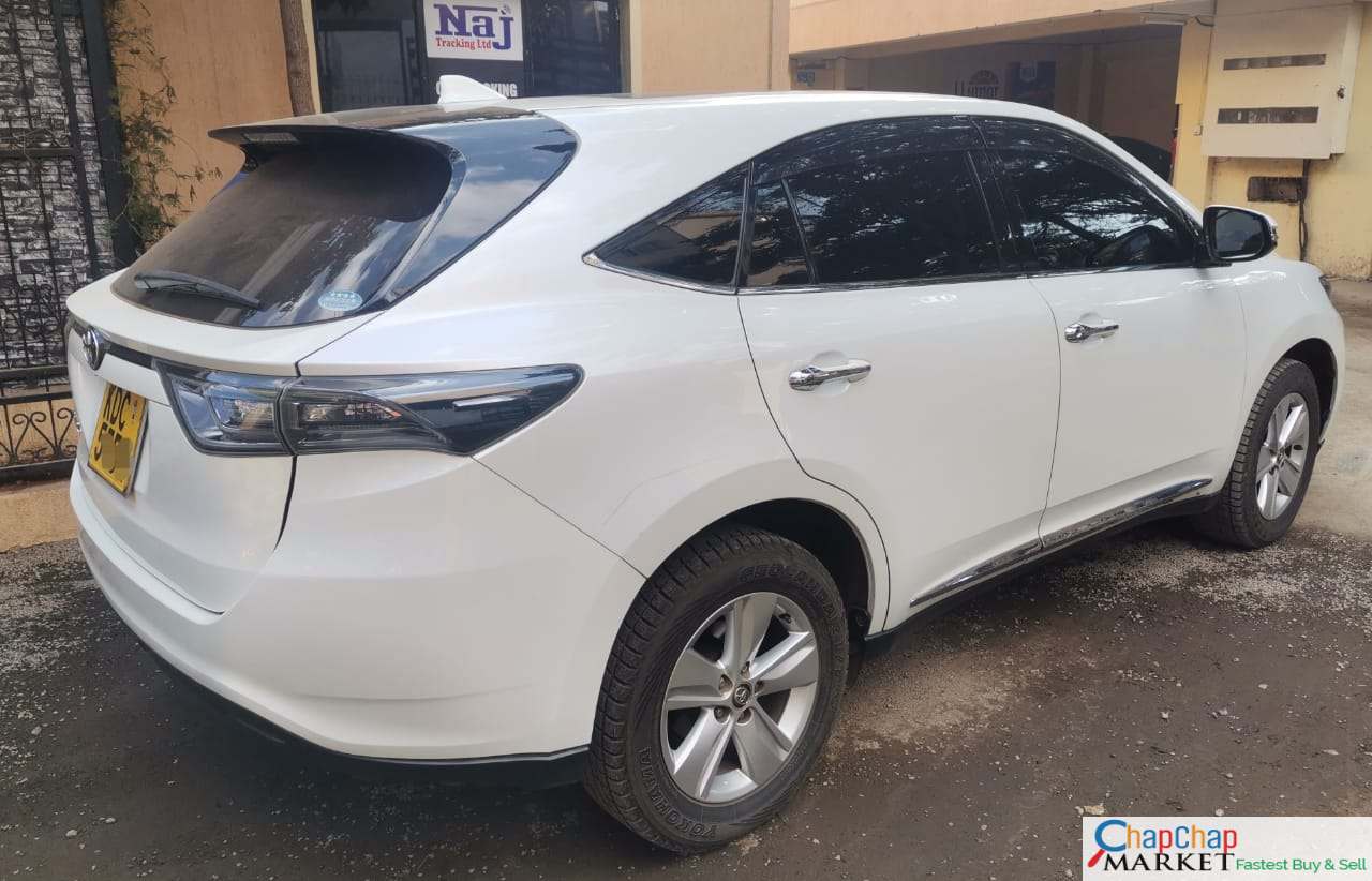 Toyota Harrier for sale in Kenya with sunroof You Pay 30% Deposit Trade in OK EXCLUSIVE