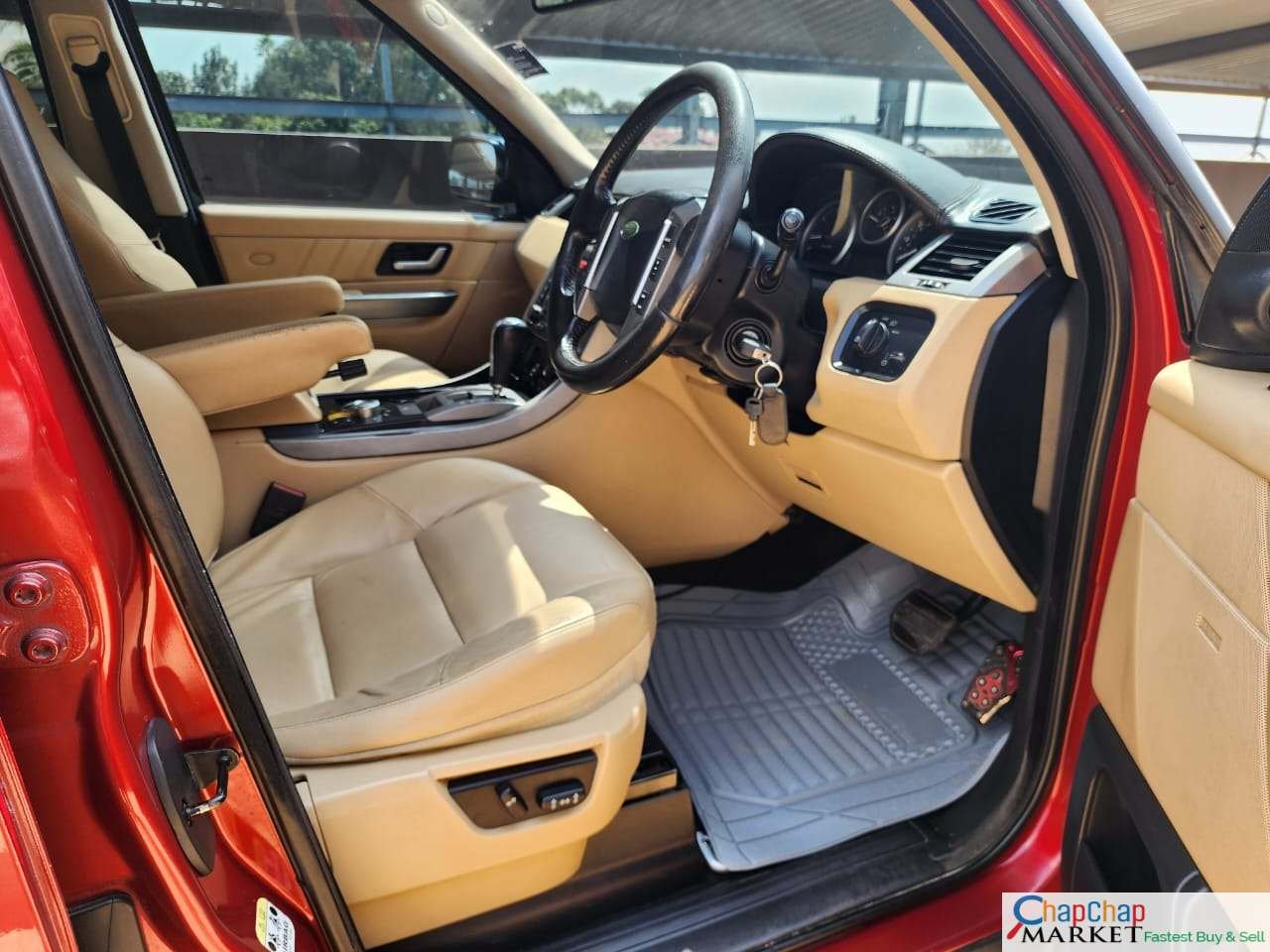 Range Rover Sport for sale in Kenya HSE QUICK SALE You pay 30% deposit Trade in OK EXCLUSIVE hire purchase installments