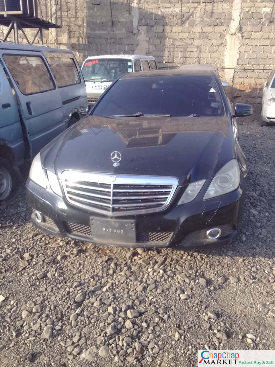 Mercedes Benz E350 for Sale in kenya CHEAPEST 2M You Pay 30% DEPOSIT Trade in OK EXCLUSIVE e class