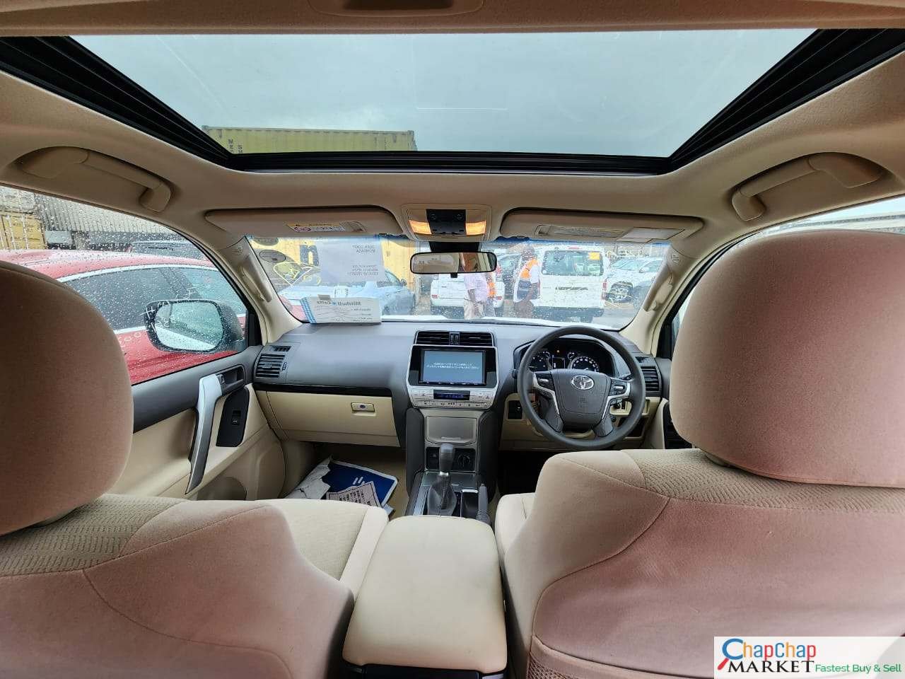 Toyota PRADO for sale in Kenya 2018 Sunroof Quick SALE TRADE IN OK EXCLUSIVE!