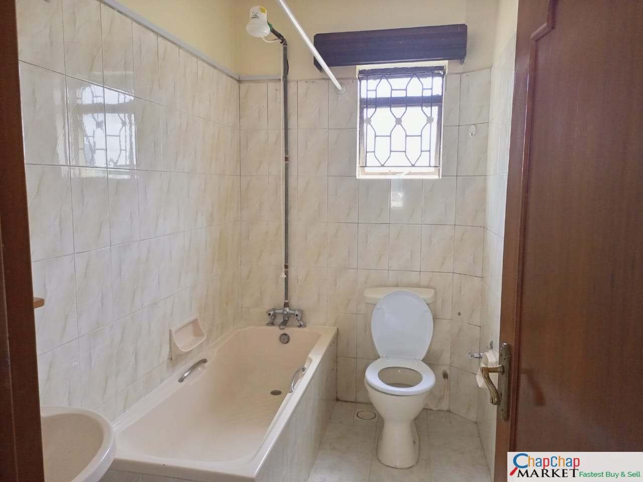 Stunning and Amazing 3 Bedrooms Apartments Kileleshwa