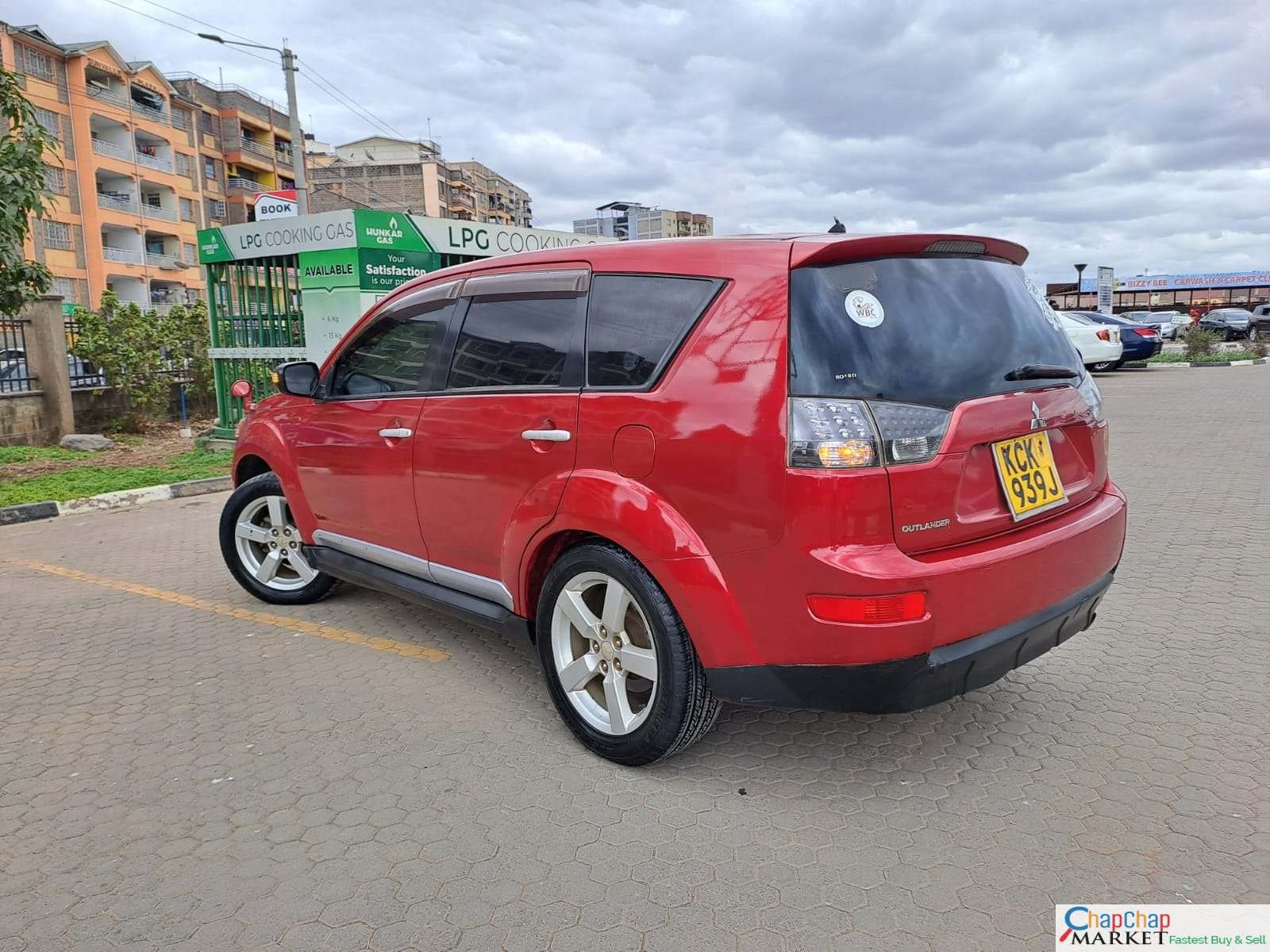 Mitsubishi OUTLANDER You Pay 30% Deposit Trade in Ok EXCLUSIVE outlander for sale in kenya hire purchase installments