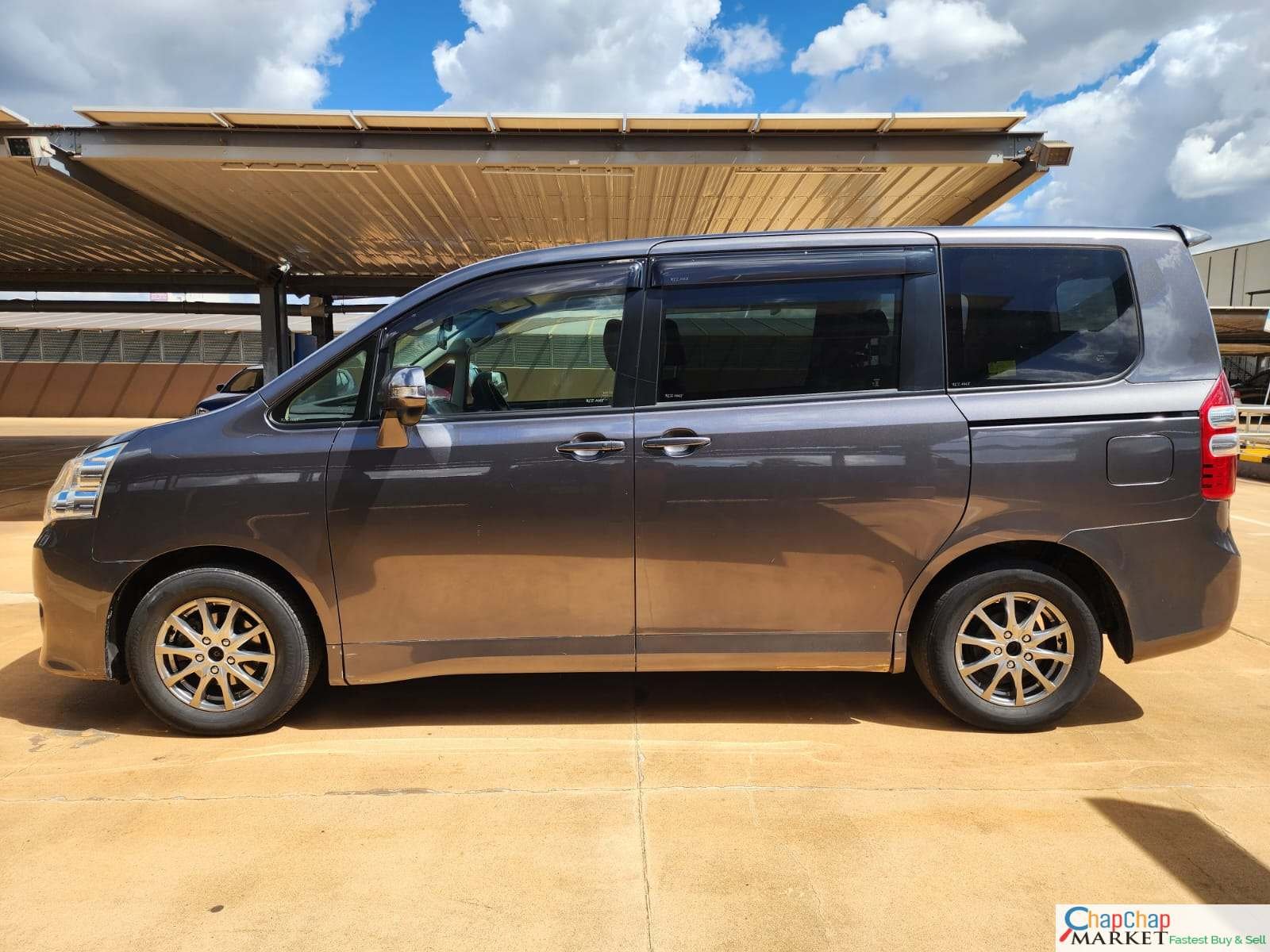 Toyota NOAH kenya You Pay 30% Deposit Trade in OK Toyota Noah for sale in kenya hire purchase installments EXCLUSIVE (SOLD)