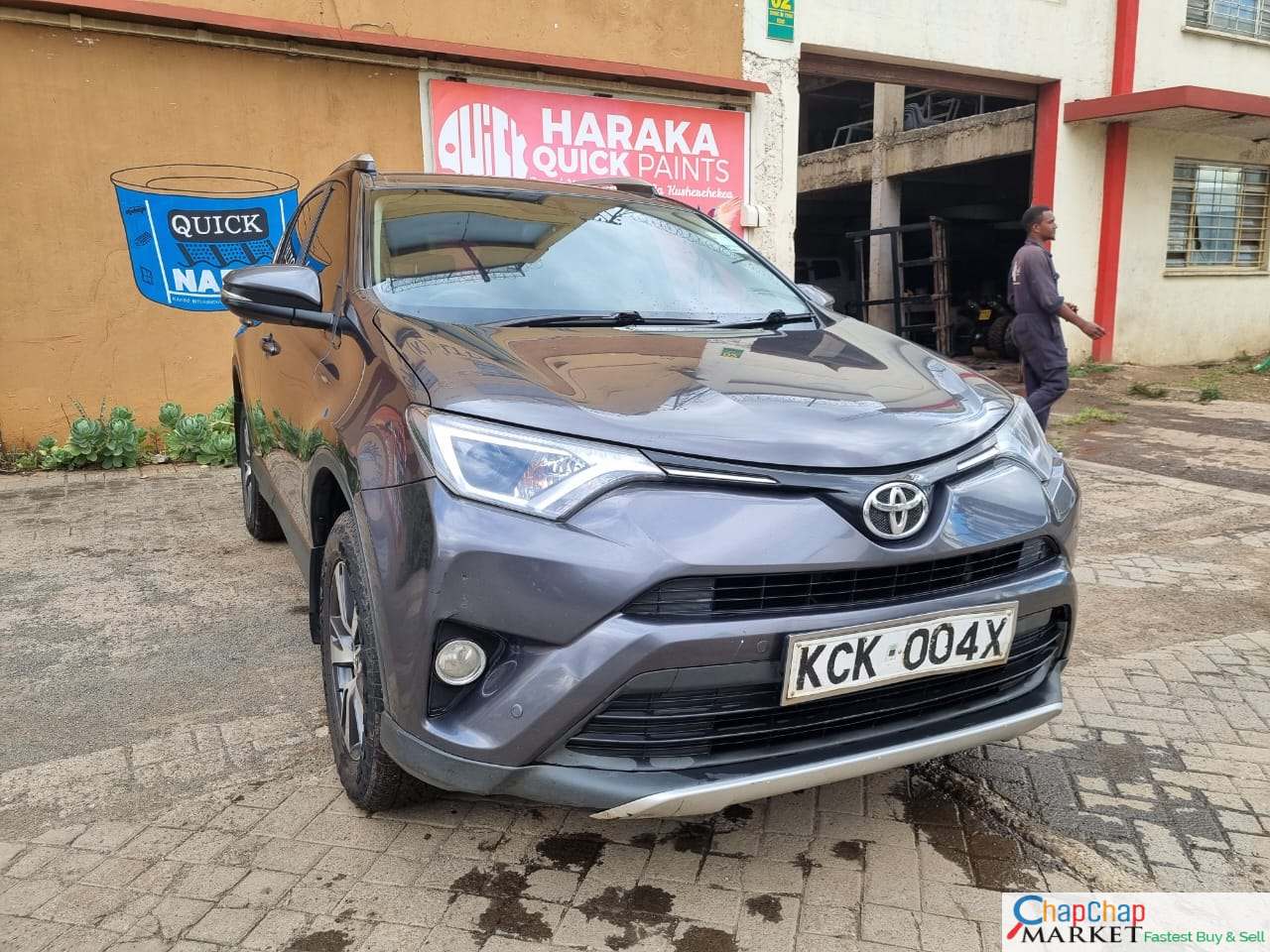 Toyota RAV4 locally assembled CHEAPEST New shape Rav4 For sale in kenya hire purchase installments You Pay 30% Deposit Trade in OK EXCLUSIVE