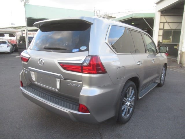 LEXUS LX 570 Kenya CHEAPEST 🔥 Lexus lx 570 for sale in kenya HIRE PURCHASE installments OK EXCLUSIVE For SALE in Kenya