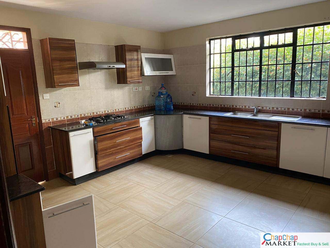 Magnificent 5 Bedrooms Townhouse In Westlands