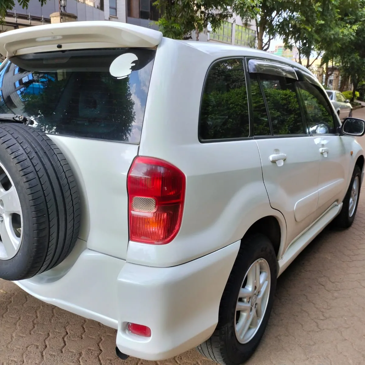 car hire lease rental kenya self drive and chauffeured too Best Deals car hire Kenya SUV saloon vans mini SUV mini vans etc 1