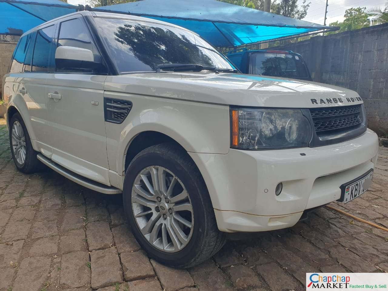 Range Rover Sport kenya Asian owner  CHEAPEST You pay 30% deposit Trade in OK sport for sale in kenya hire purchase installments EXCLUSIVE