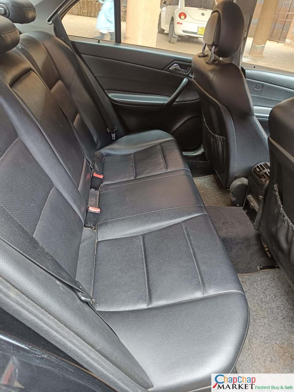 Mercedes Benz C180 QUICK SALE You Pay 30% DEPOSIT Trade in OK hire purchase installments c180 for sale in kenya (SOLD)