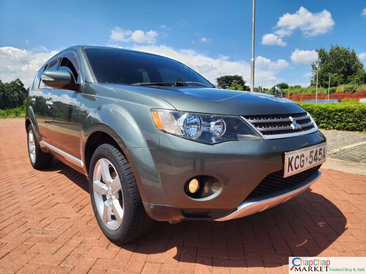 Mitsubishi OUTLANDER  for sale in kenya hire purchase installments You Pay 30% Deposit Trade in Ok EXCLUSIVE 7 SEATER
