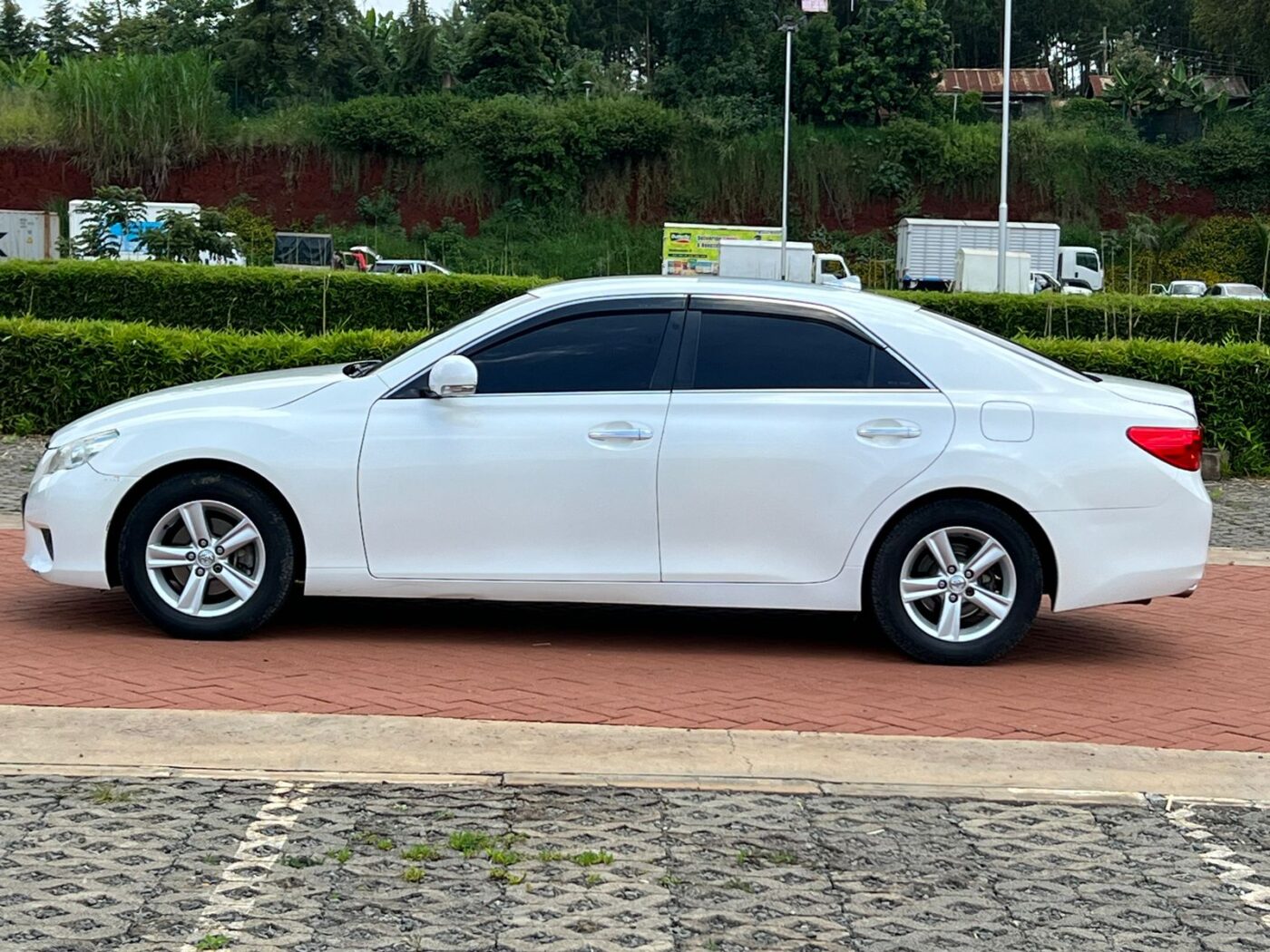 Toyota Mark X  You Pay 30% Deposit Trade in OK For Sale in Kenya hire purchase installments