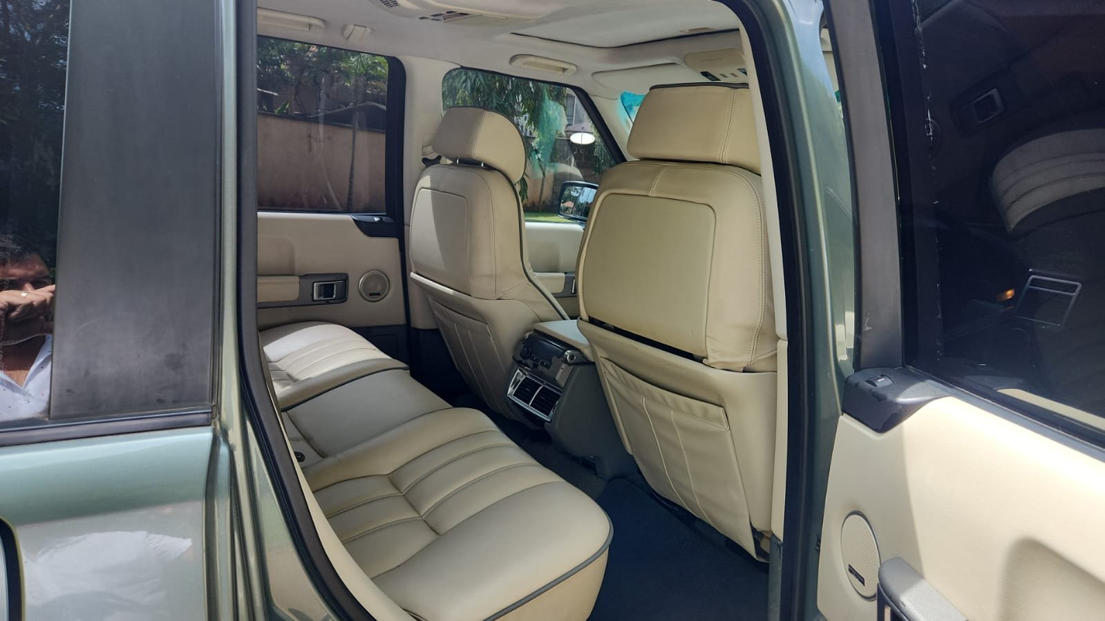 RANGE ROVER VOGUE asian owner QUICK SALE SUNROOF You Pay 40% DEPOSIT TRADE IN OK For sale in kenya exclusive