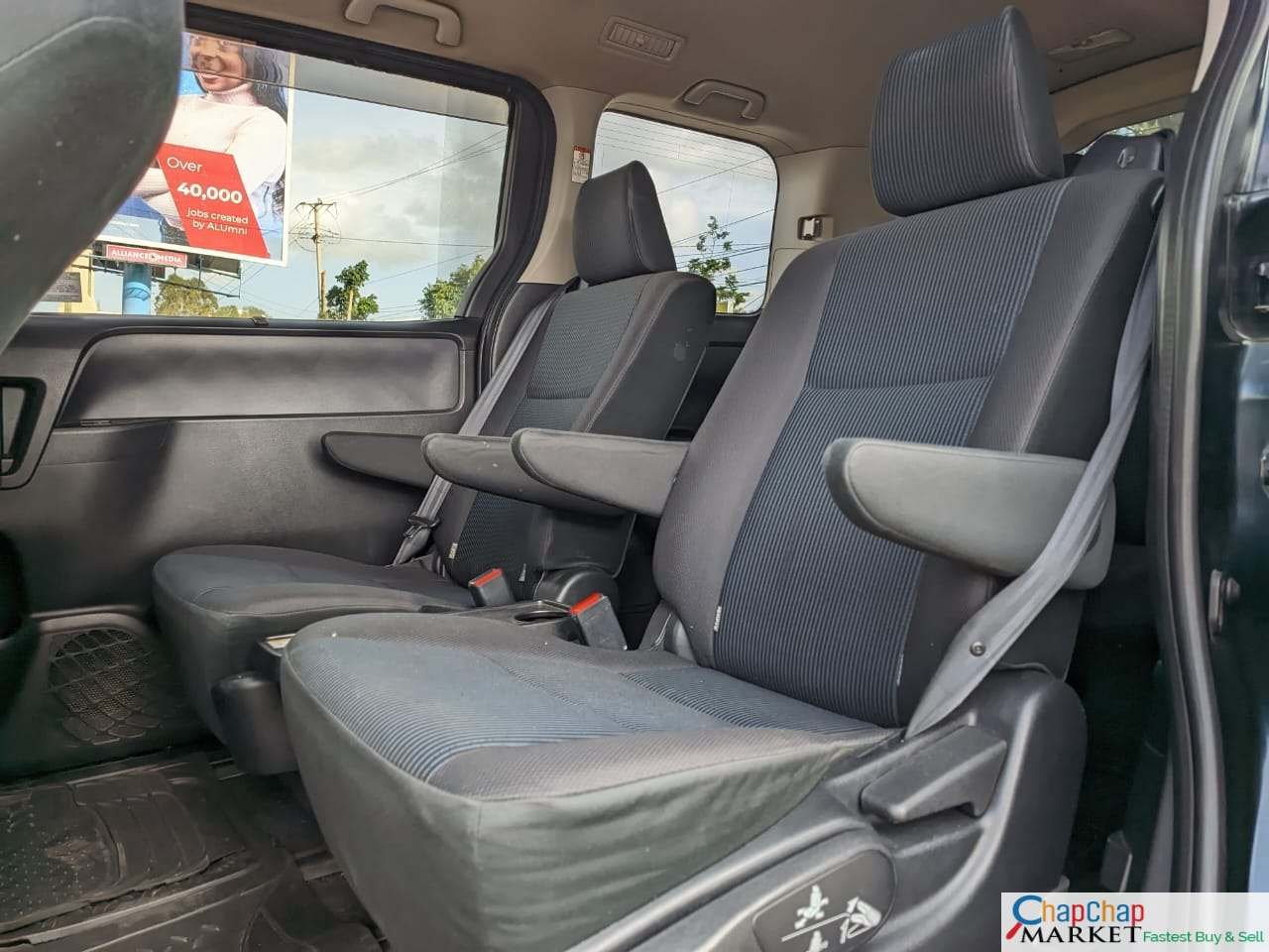 Toyota voxy Asian Owner New shape QUICK SALE  for sale in kenya hire purchase installments You Pay 30% Deposit Trade in OK