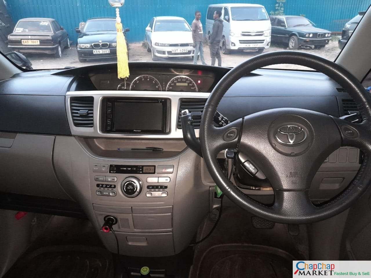 Toyota Voxy QUICKEST SALE You Pay 30% Deposit Trade in OK! Hire purchase installments EXCLUSIVE