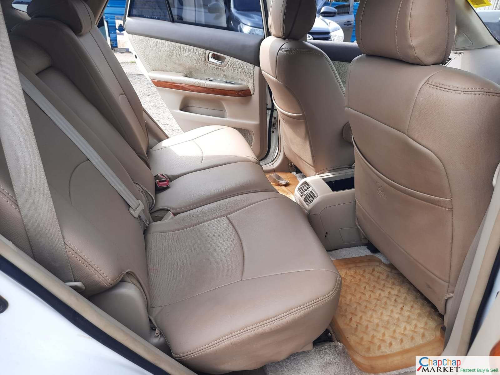 Toyota Harrier CHEAPEST in kenya You Pay 30% Deposit Trade in OK EXCLUSIVE hire purchase installments