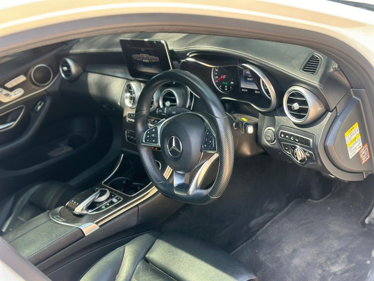 LEXUS LX 570 Kenya asian owners CHEAPEST 🔥 Lexus lx 570 for sale in kenya HIRE PURCHASE installments OK EXCLUSIVE For SALE in Kenya